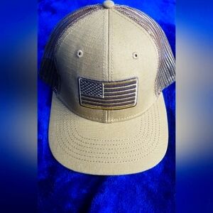 Men's hat